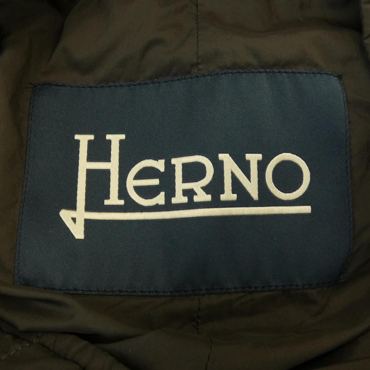 ヘルノ Herno ダウンベスト