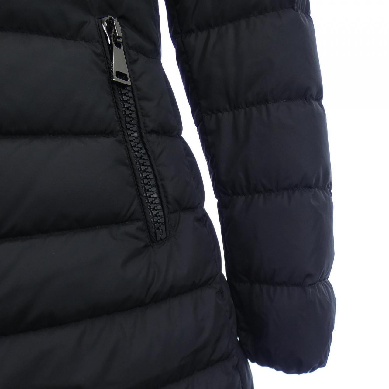 モンクレール MONCLER ダウンコート