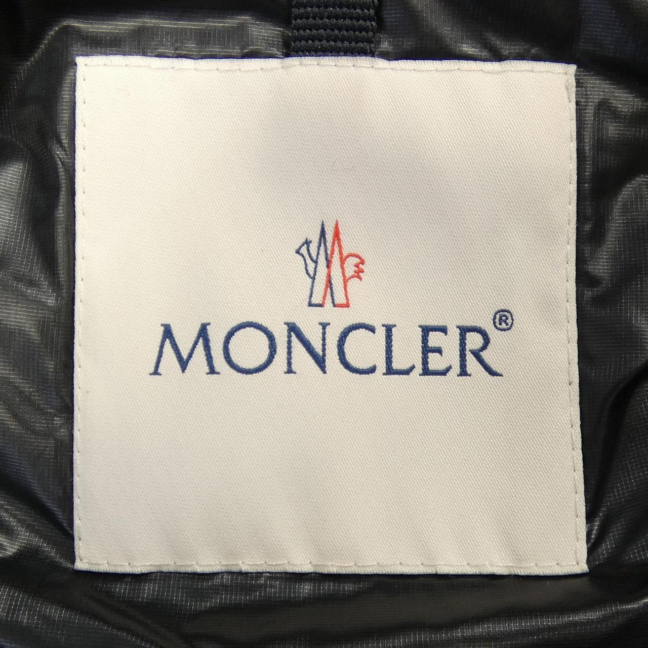 モンクレール MONCLER SILA ダウンコート