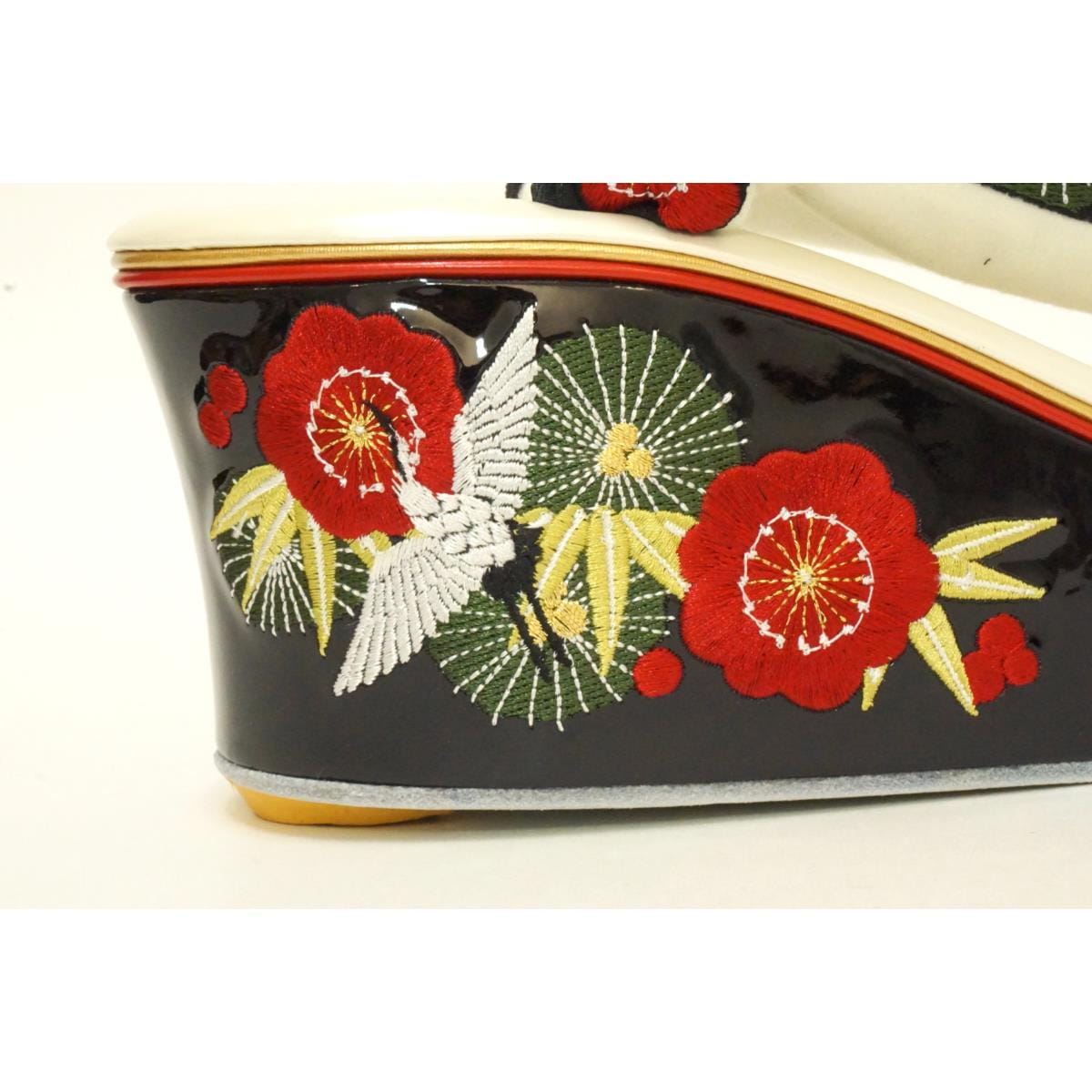 [新品] 女士涼鞋 F 號 Shochikubai