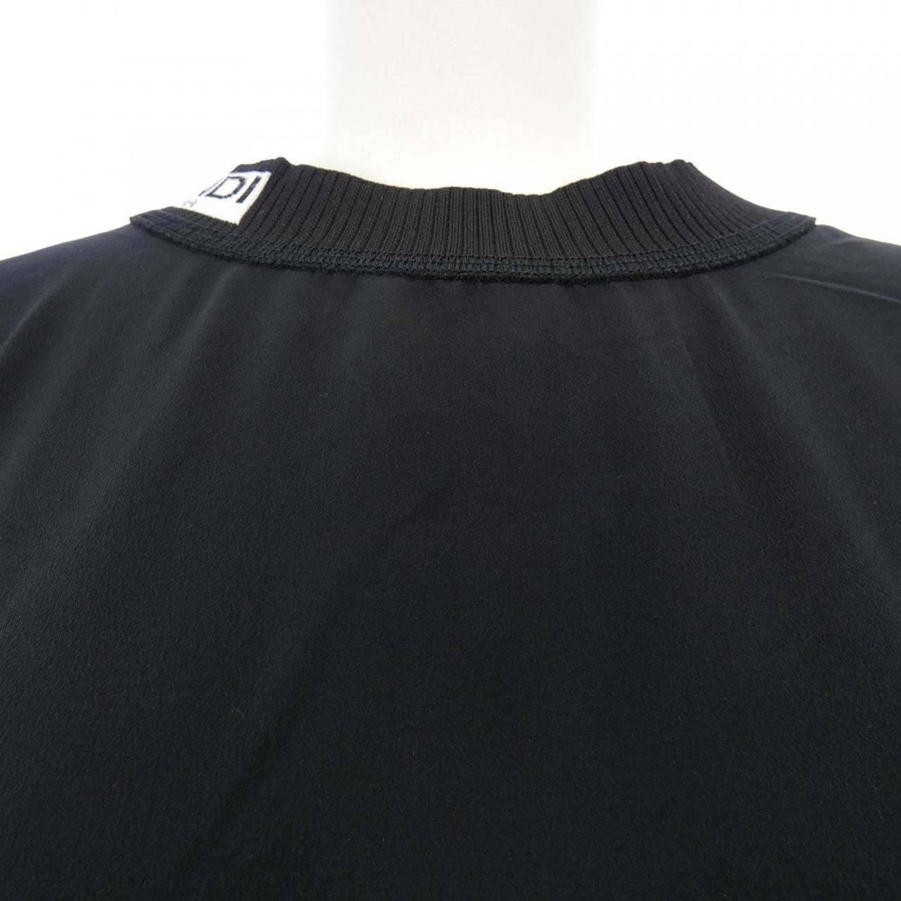 フェンディ FENDI トップス