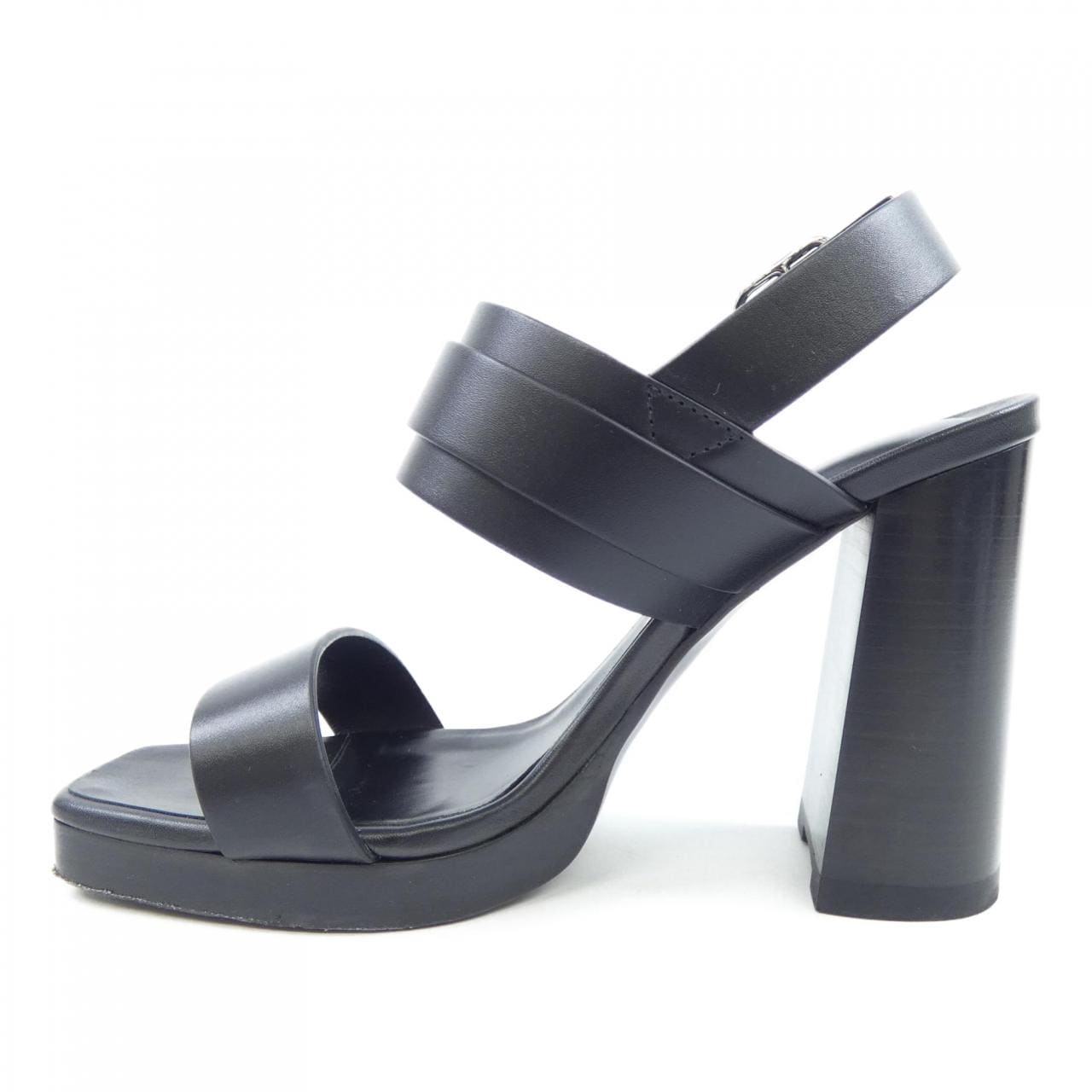 エルメス HERMES キーン KEEN 251212Z サンダル