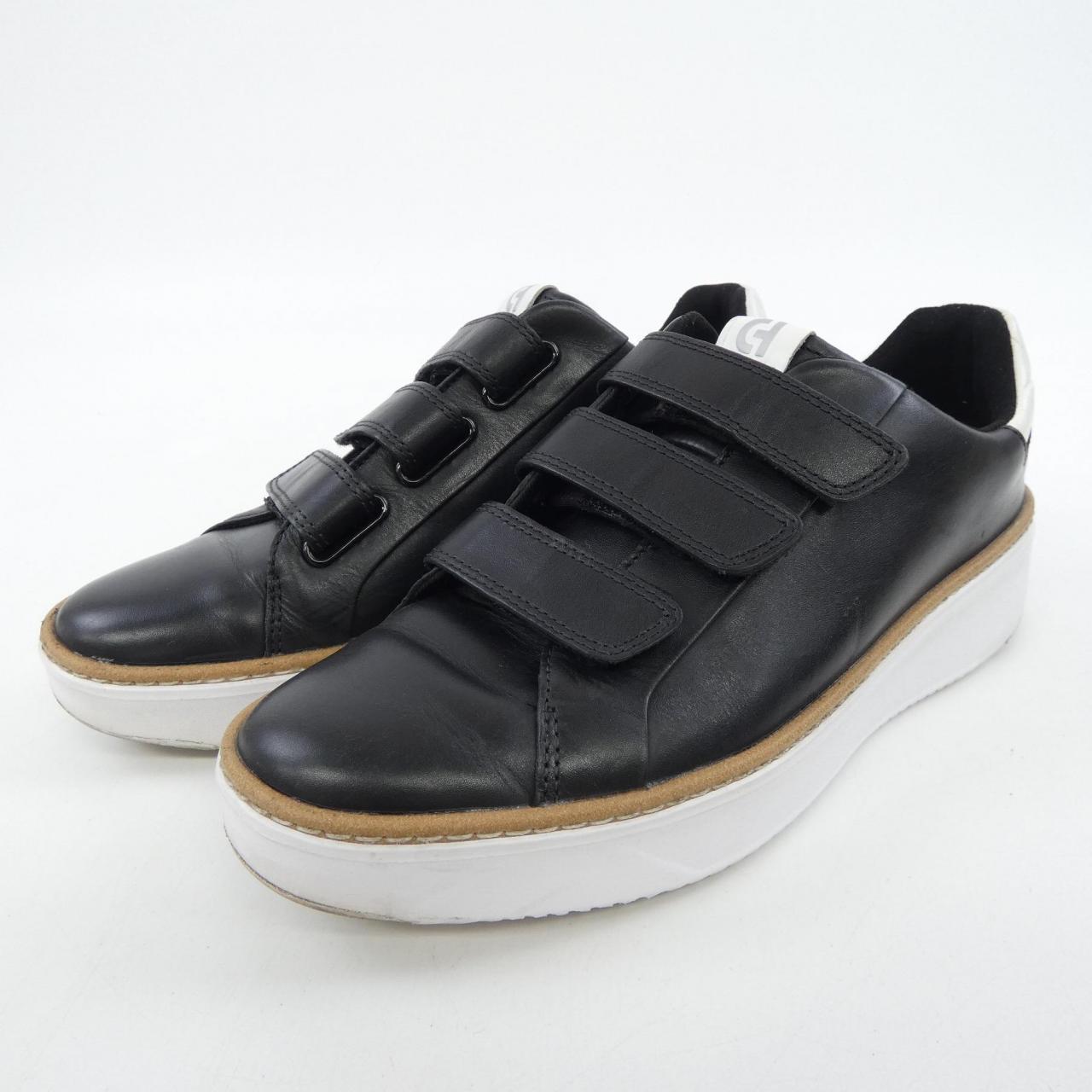 コールハーン COLE HAAN スニーカー