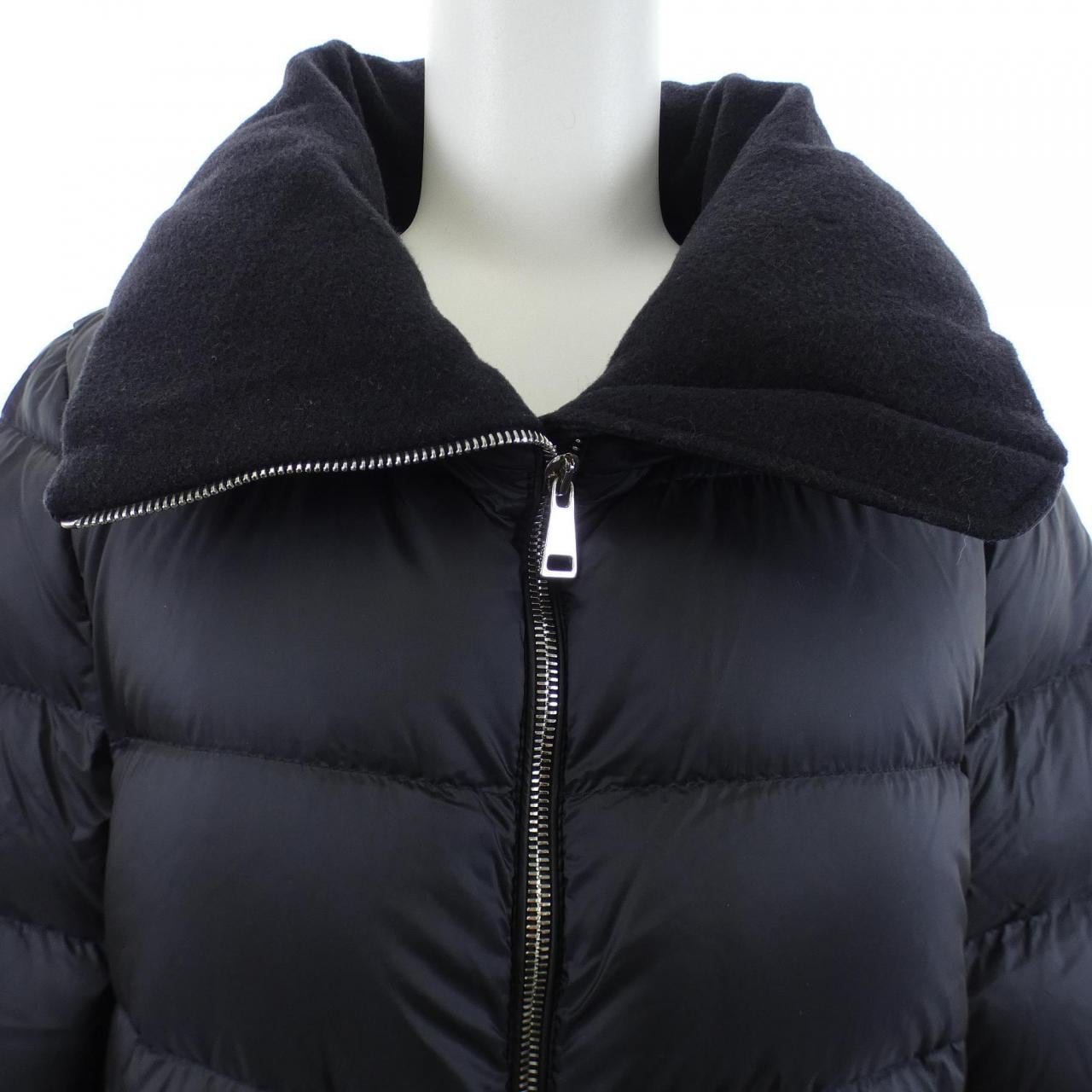 モンクレール MONCLER TORCYN ダウンジャケット