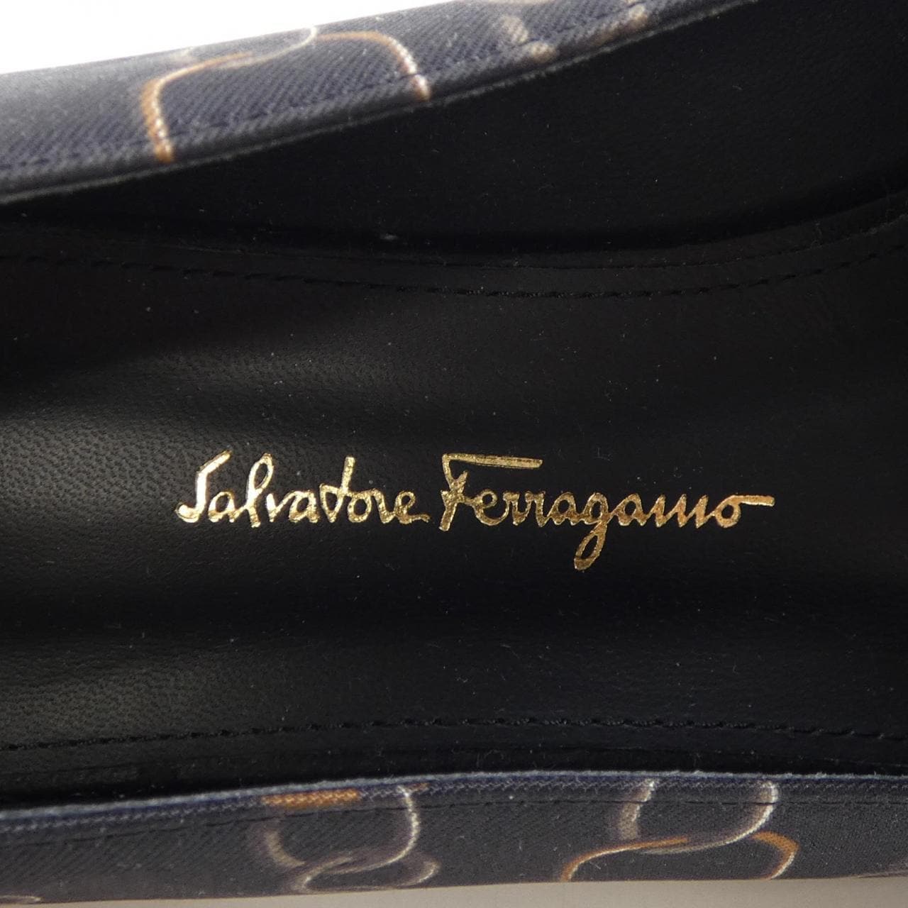 サルヴァトーレフェラガモ SALVATORE FERRAGAMO シューズ