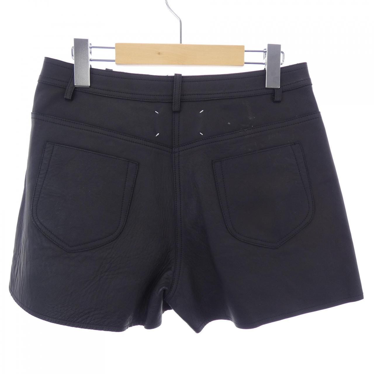 メゾンマルジェラ Maison Margiela 31MU0004X7017 ショートパンツ