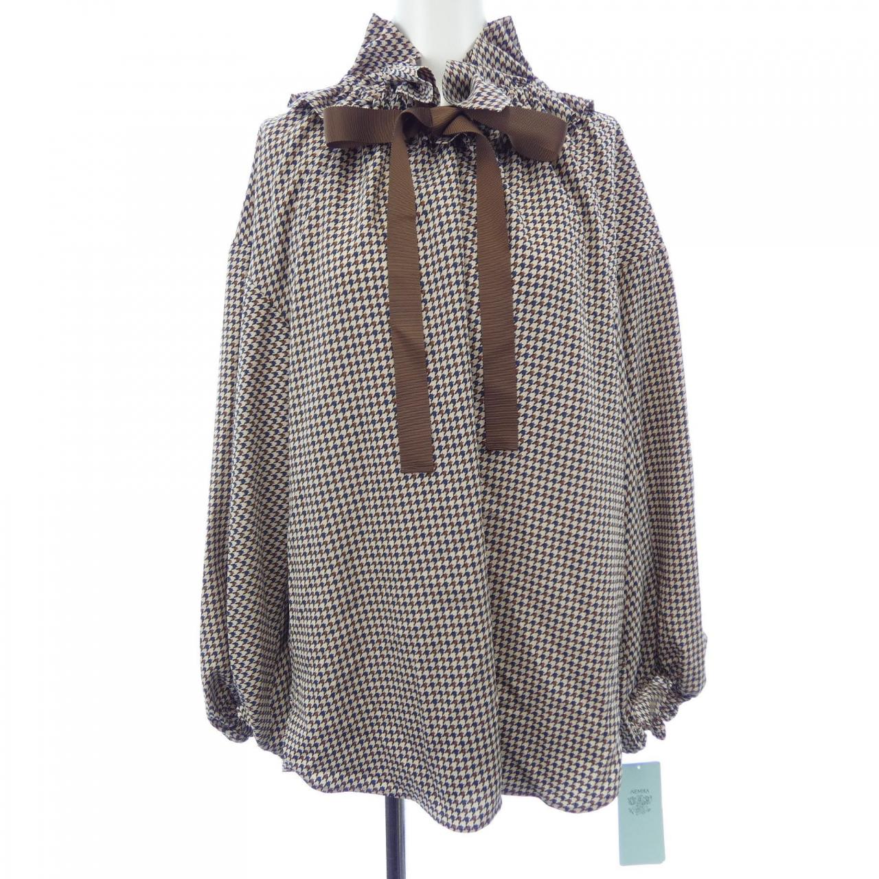 ネミカ NEMIKA トップス