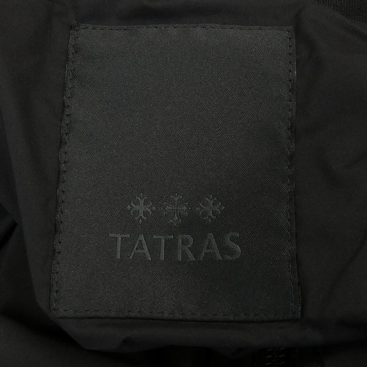 タトラス TATRAS ダウンジャケット