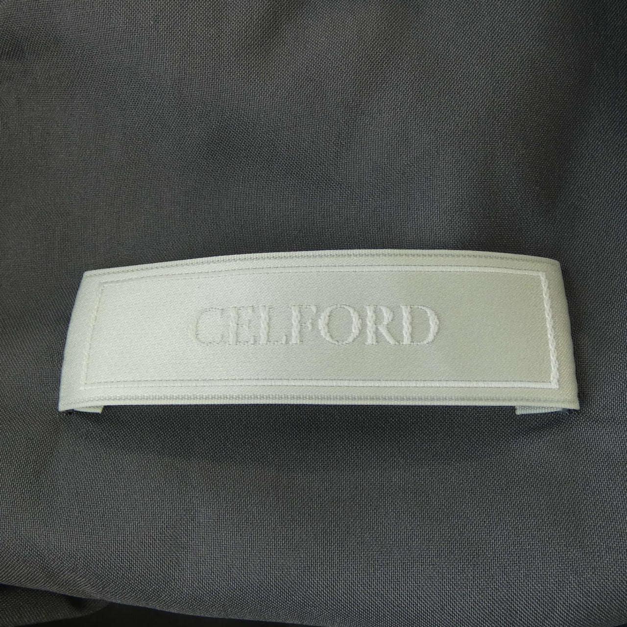 セルフォード CELFORD トップス