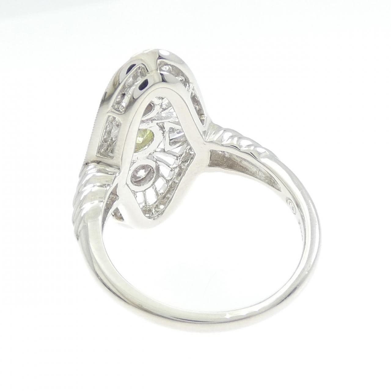 PT900 ダイヤモンド リング 0.57CT