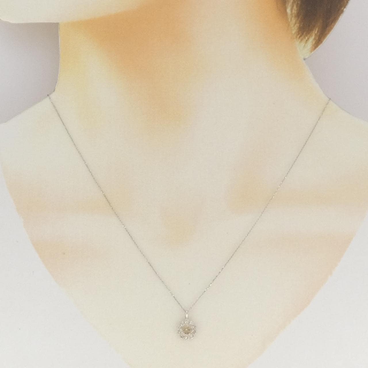 PT900/PT850 フラワー ダイヤモンド ネックレス 0.60CT