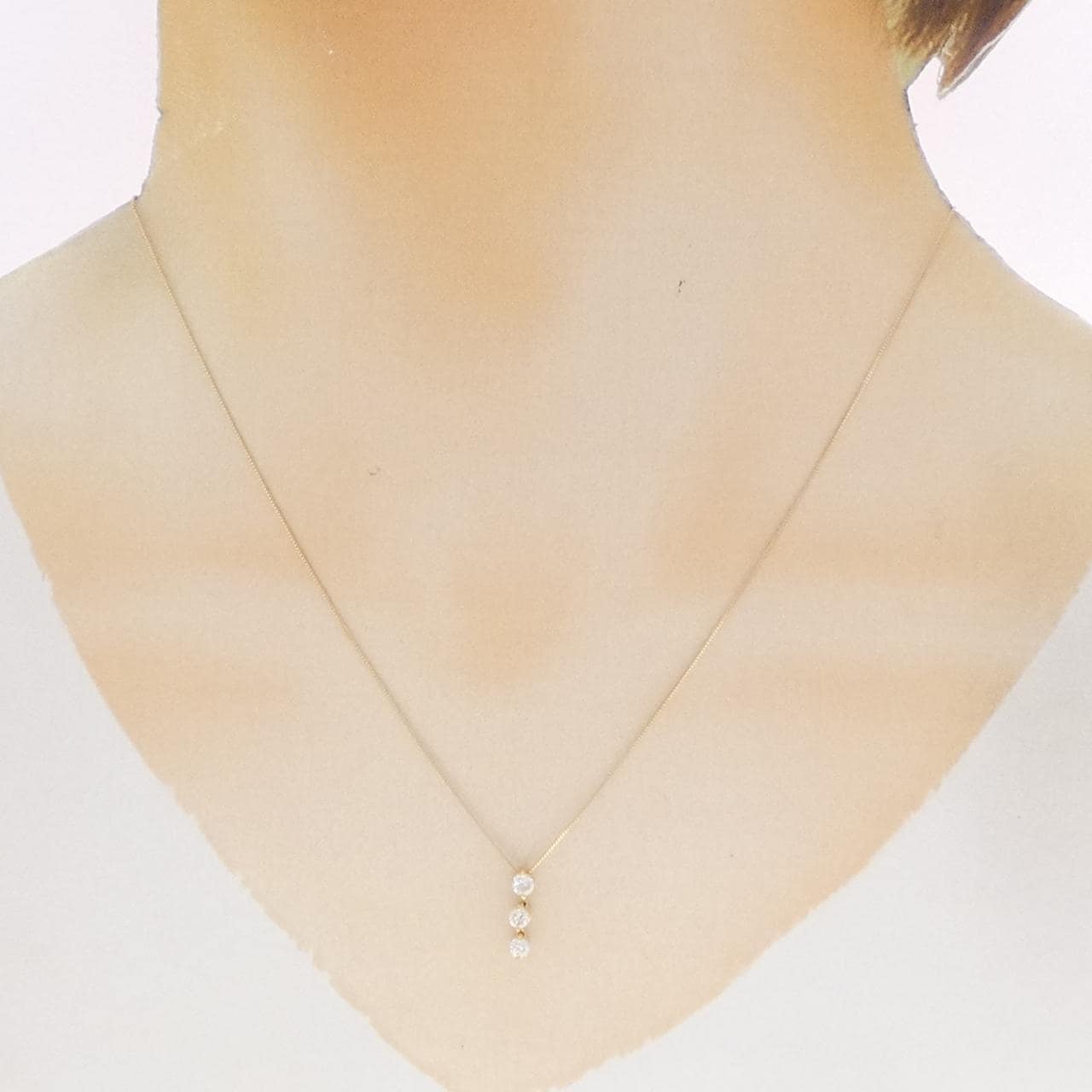 K18YG スリーストーン ダイヤモンド ネックレス 0.30CT