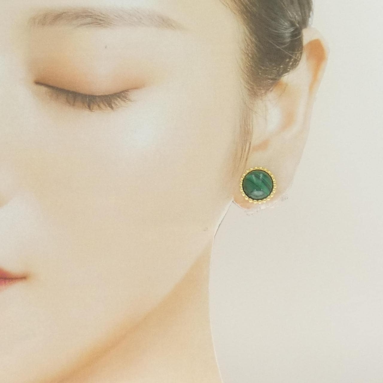 ヴァンクリーフ&アーペル ペルレ クルール ピアス