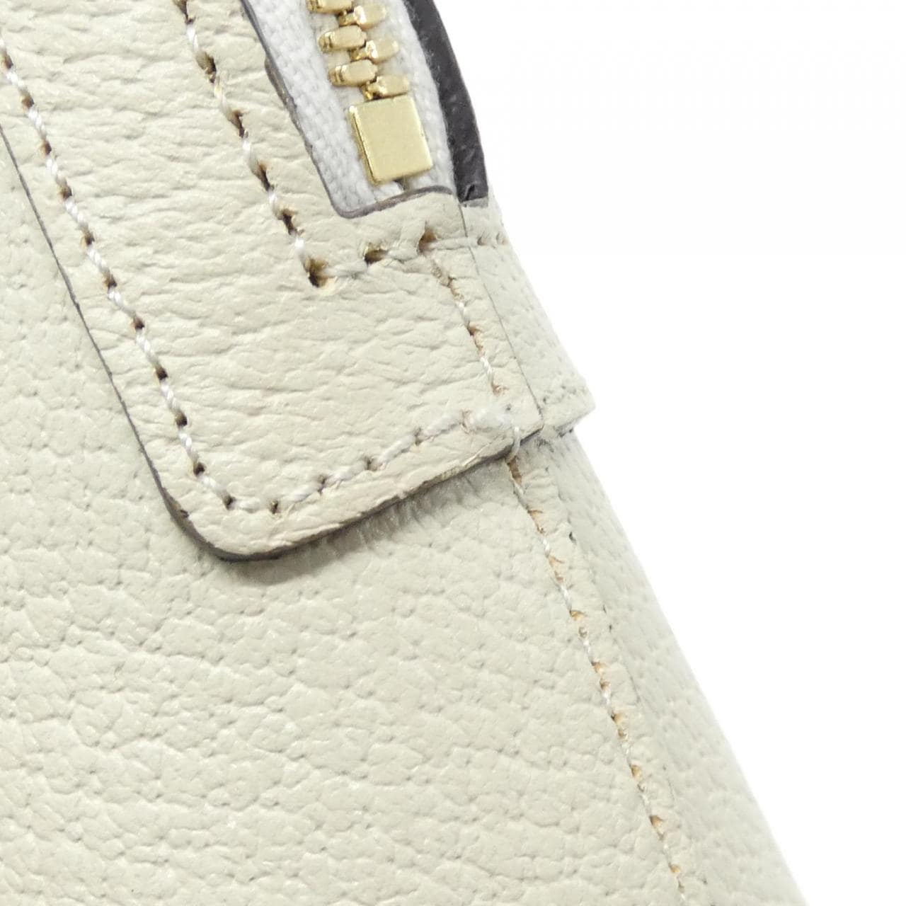 グッチ DIANA 715775 DJ24G バッグ