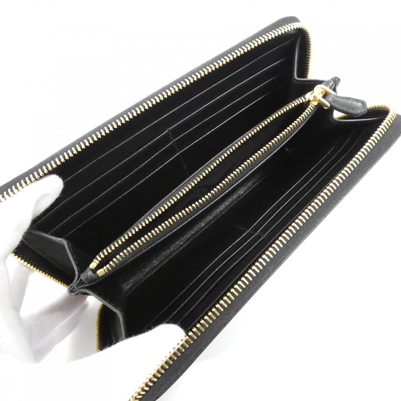 プラダ 1ML506 財布