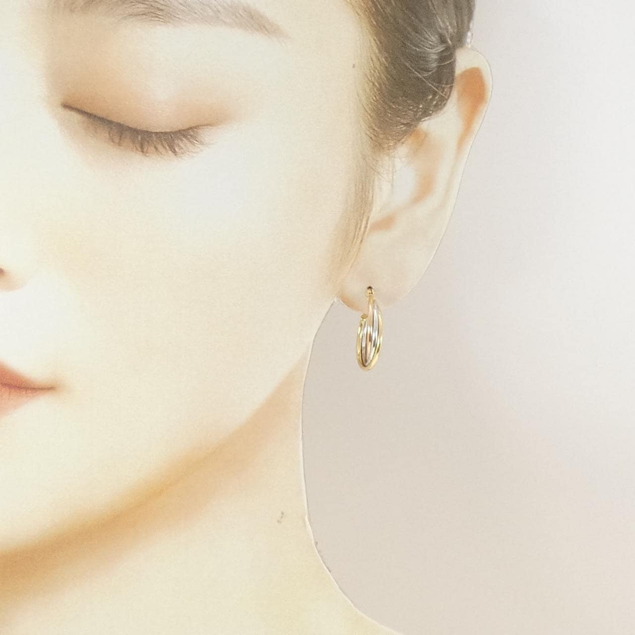 K18スリーカラー ピアス