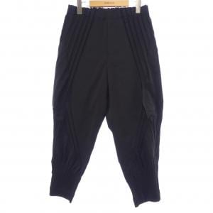 エイポックエイブルイッセイミヤケ A-POC ABLE ISSEY MIYAKE AT13FF210 パンツ