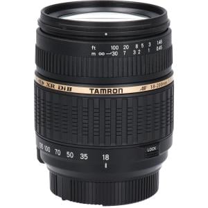 ニコン１８－２００ｍｍ　Ｆ３．５－６．３ＤＩＩＩ（Ａ１４）