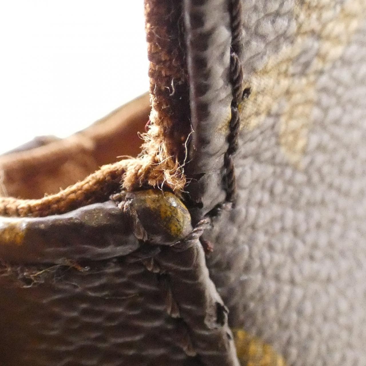 LOUIS VUITTON Monogram迷你 Loop M51147 单肩包