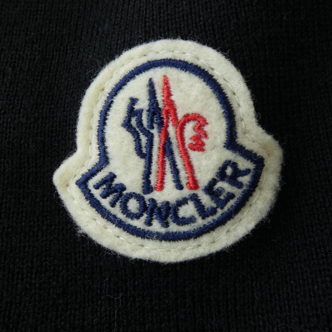 モンクレール MONCLER ダウンジャケット