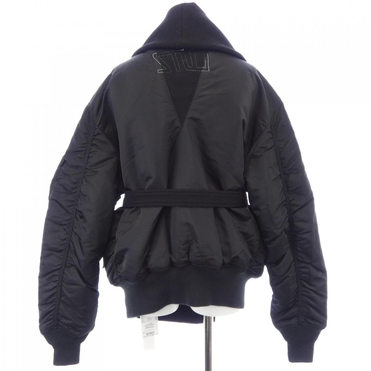 LUTZ HUELLE ブルゾン