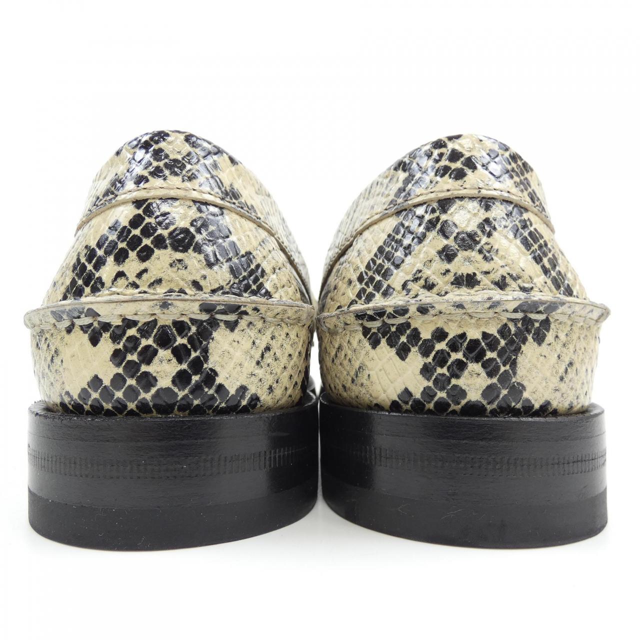 GUCCI鞋