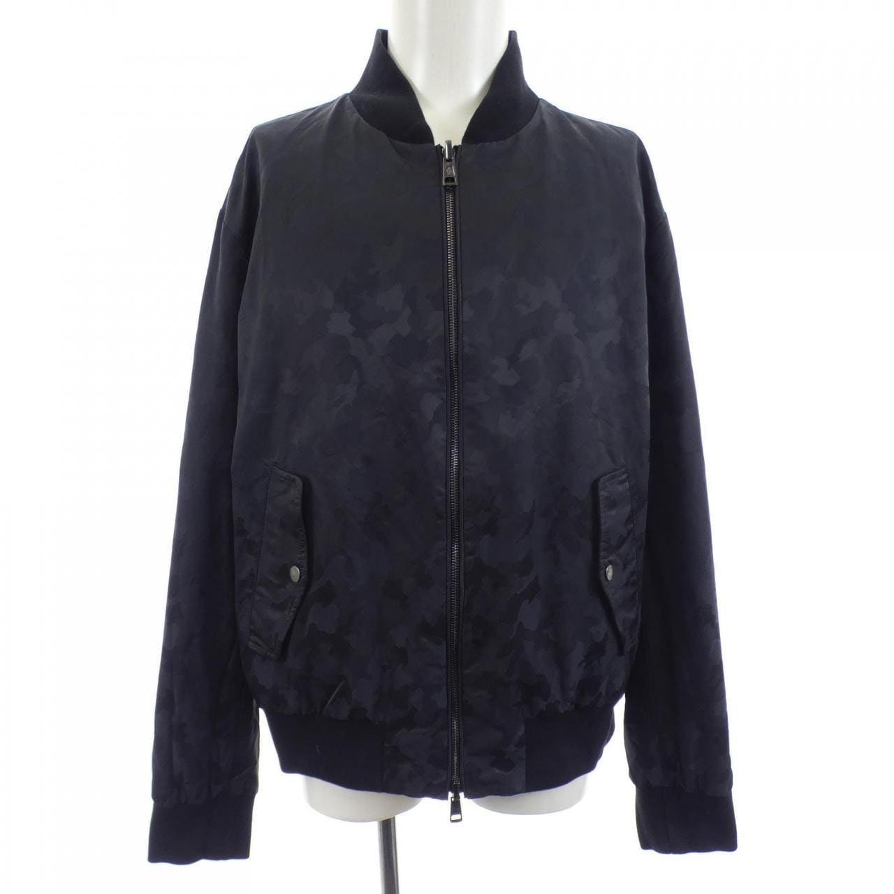 MONCLER蒙克勒·德蒙特羽绒服