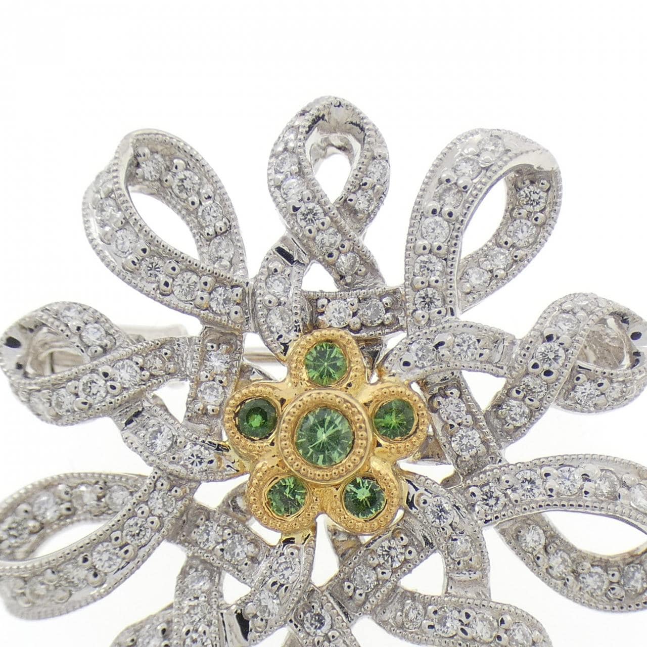 K18WG/K18YG グリーンガーネット ブローチ