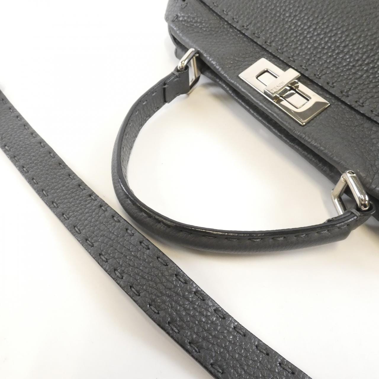 FENDI Selleria Peekaboo 8BN290 Q0J Bag