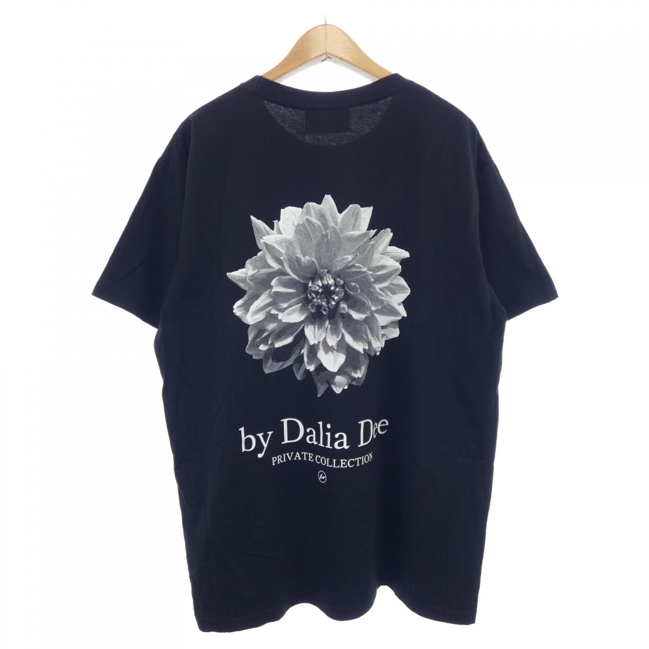 DALIA DEE Tシャツ