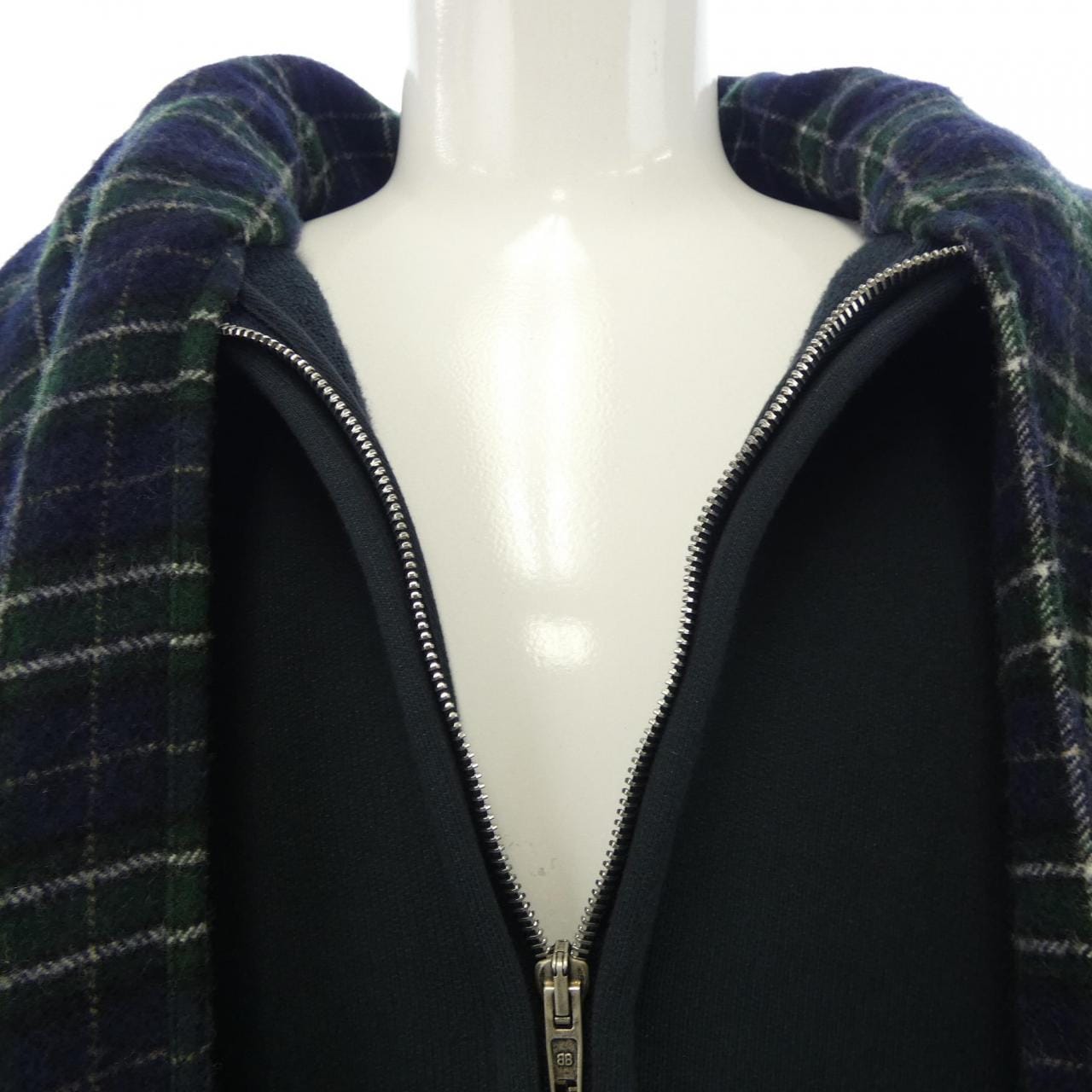 バレンシアガ BALENCIAGA 794747 TQVM2 UNISEX パーカー