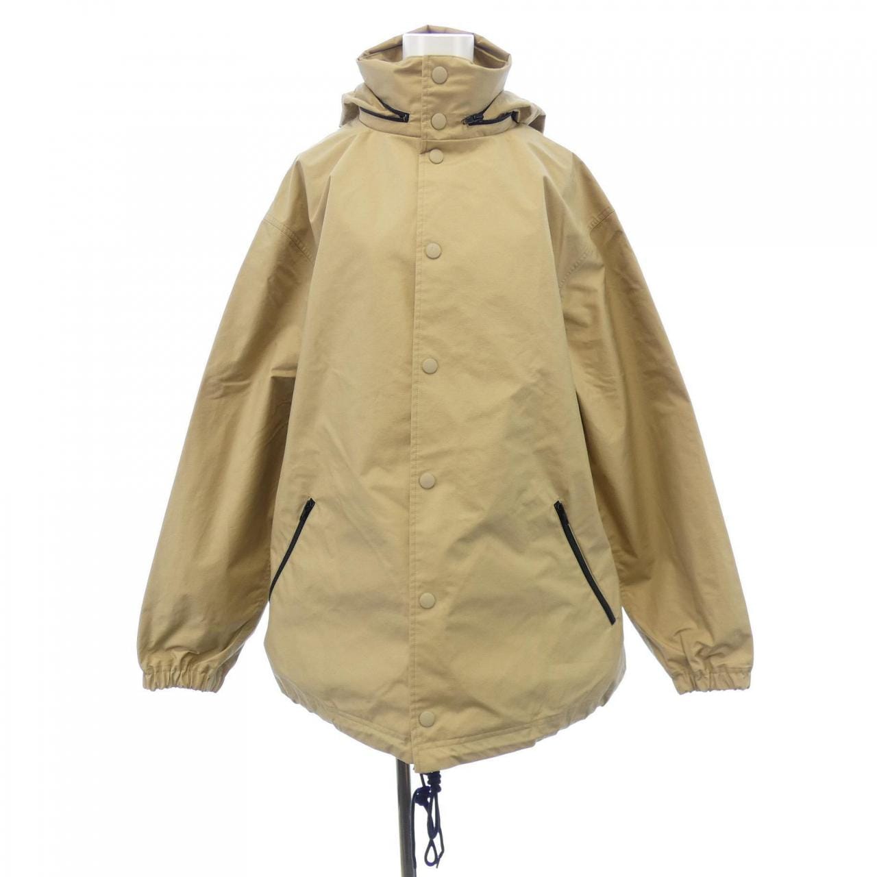 バレンシアガ BALENCIAGA 556168 TCO11 ブルゾン
