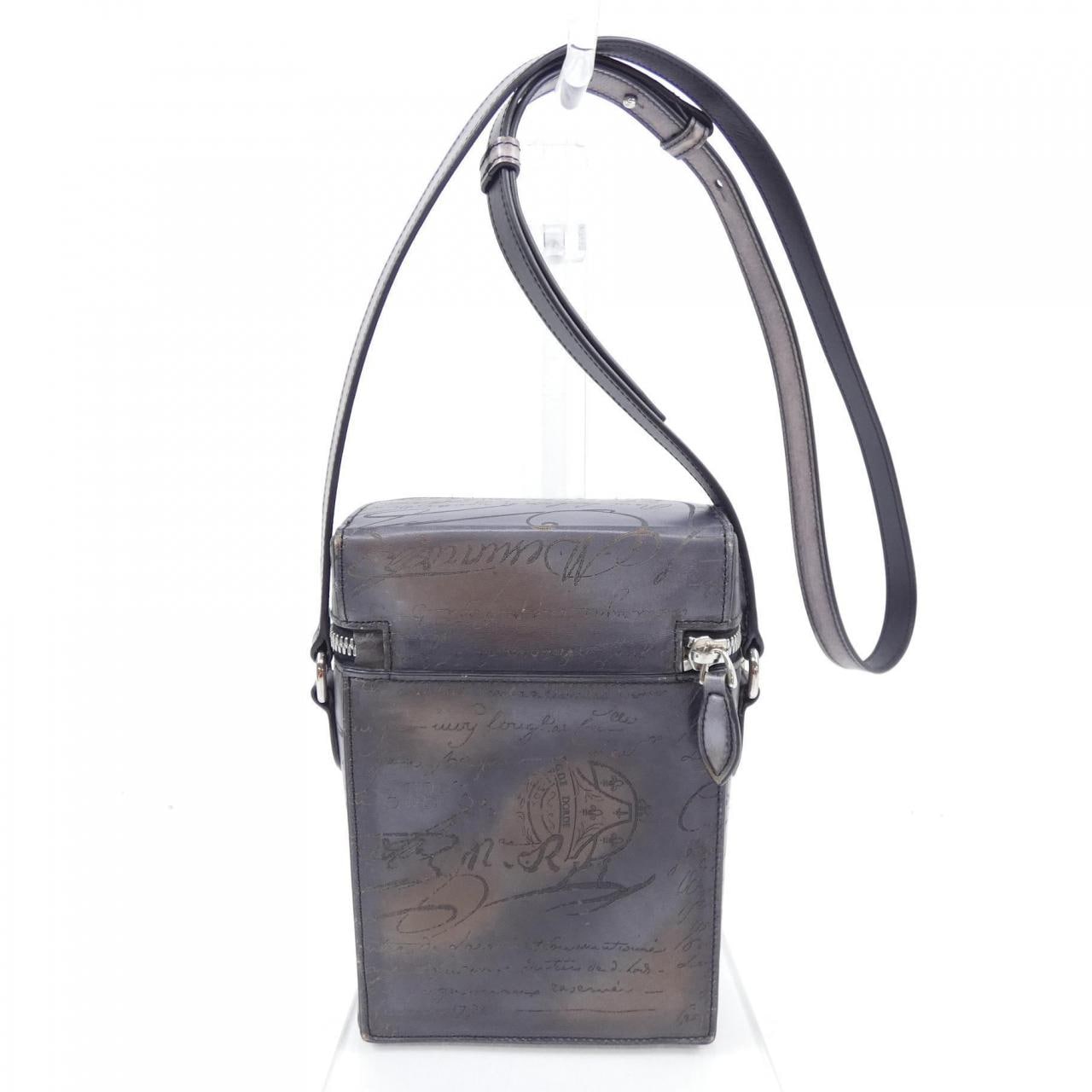 ベルルッティ Berluti フリースクリットスワイプレザーメッセンジャー BAG