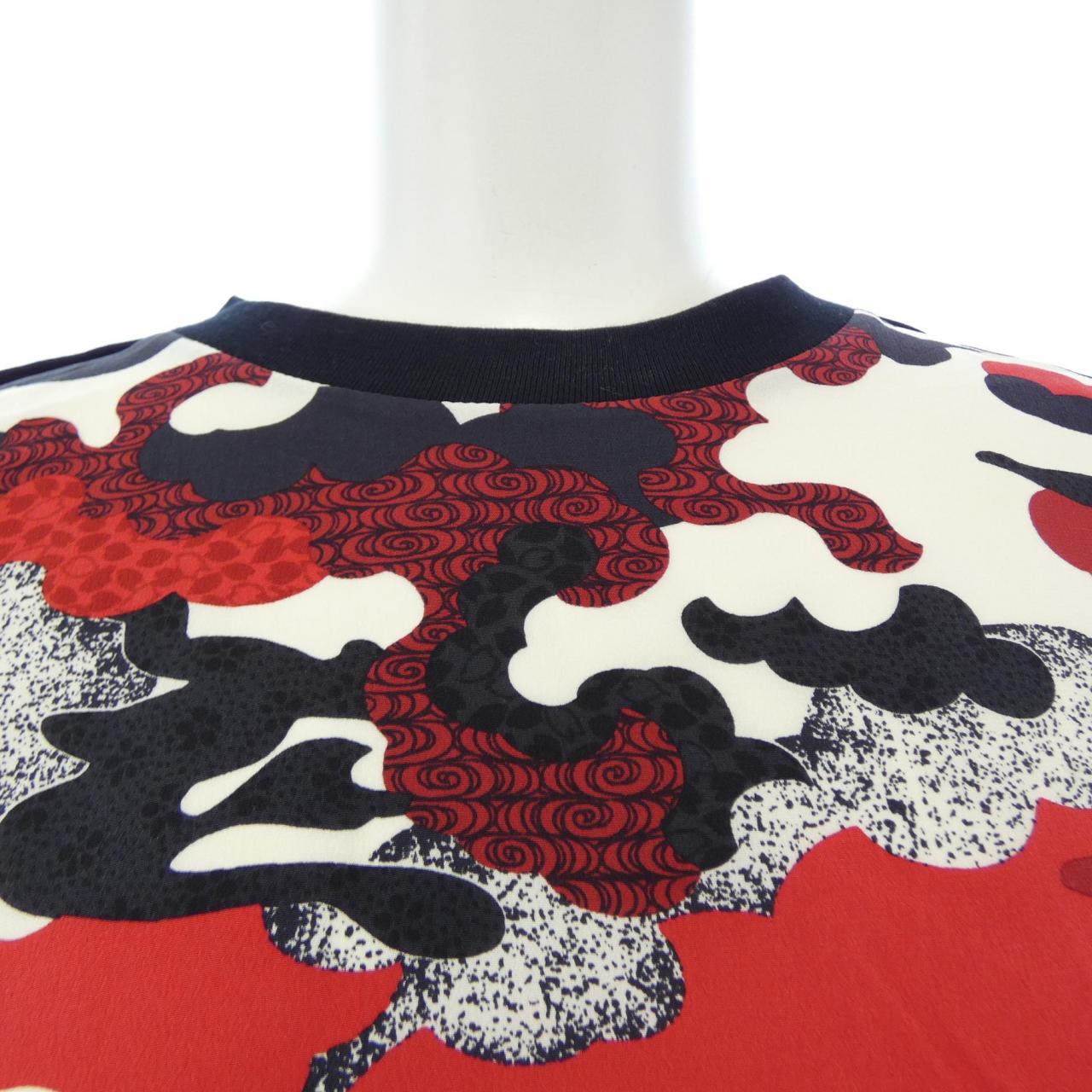 ルイヴィトン LOUIS VUITTON FETS87GCB Tシャツ