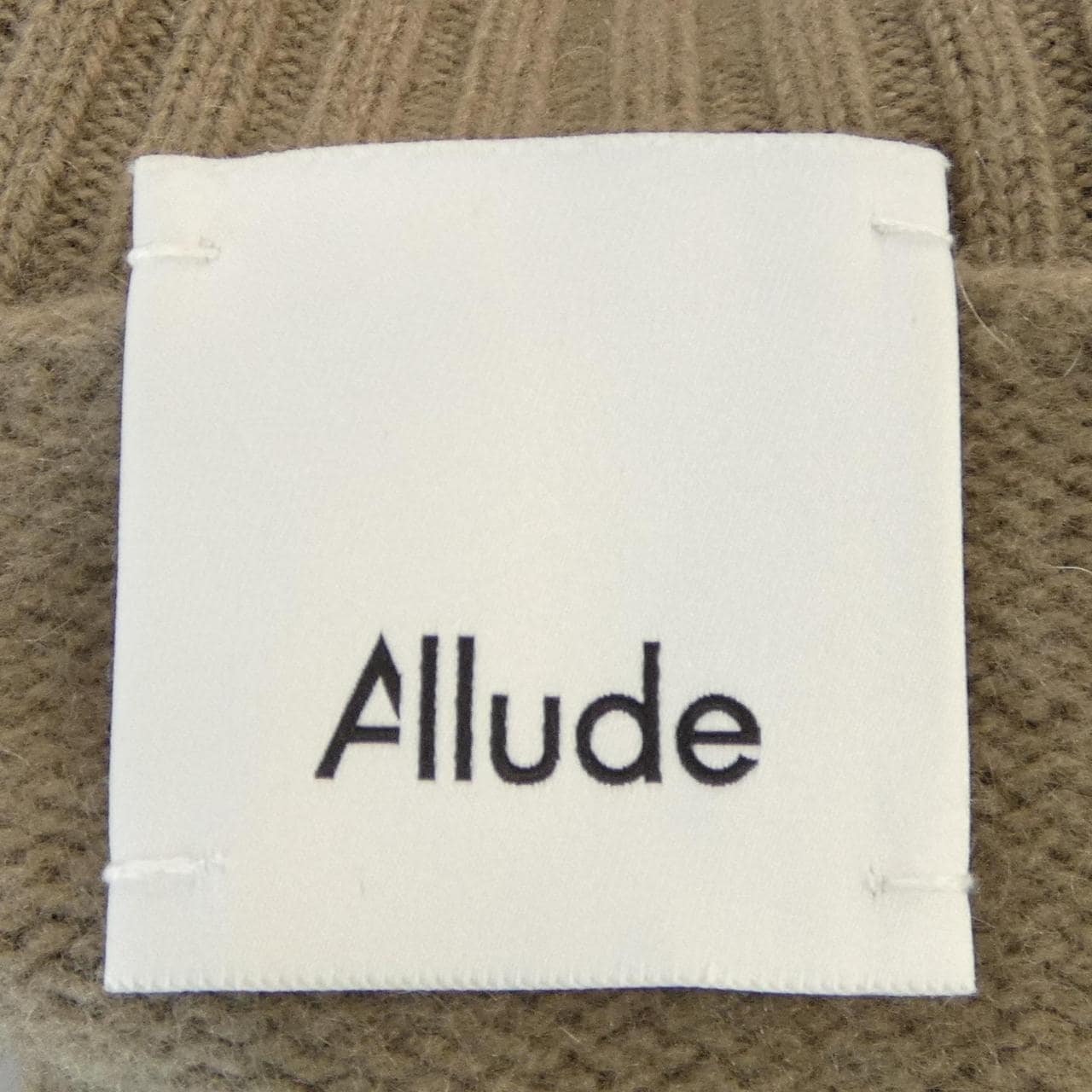 アリュード ALLUDE ニット