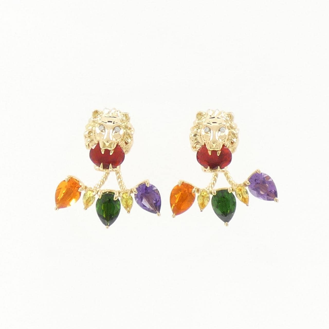 グッチ ライオンヘッド ピアス