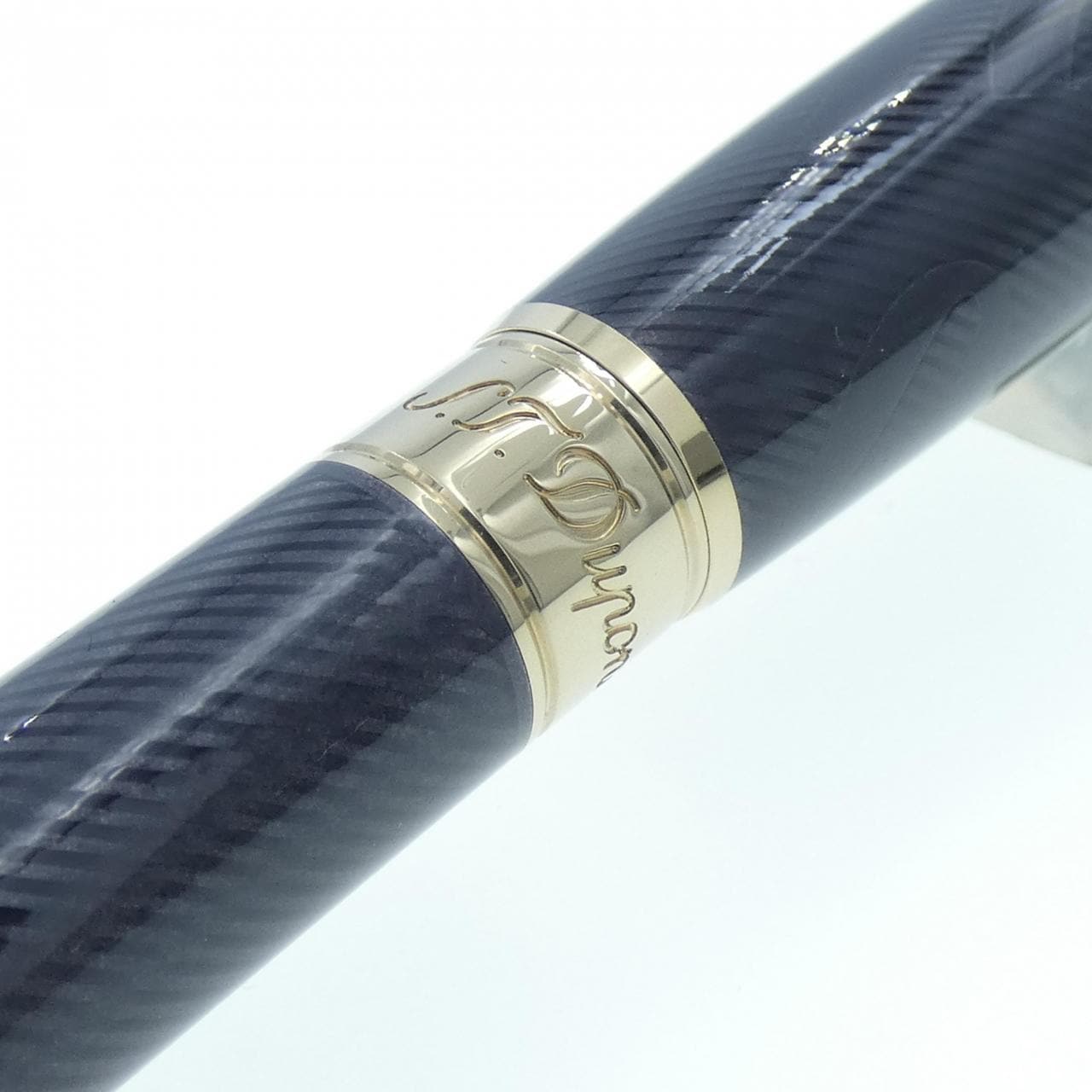 S.T.DUPONT Line D James Bond Black Lacquer Ballpoint Pen