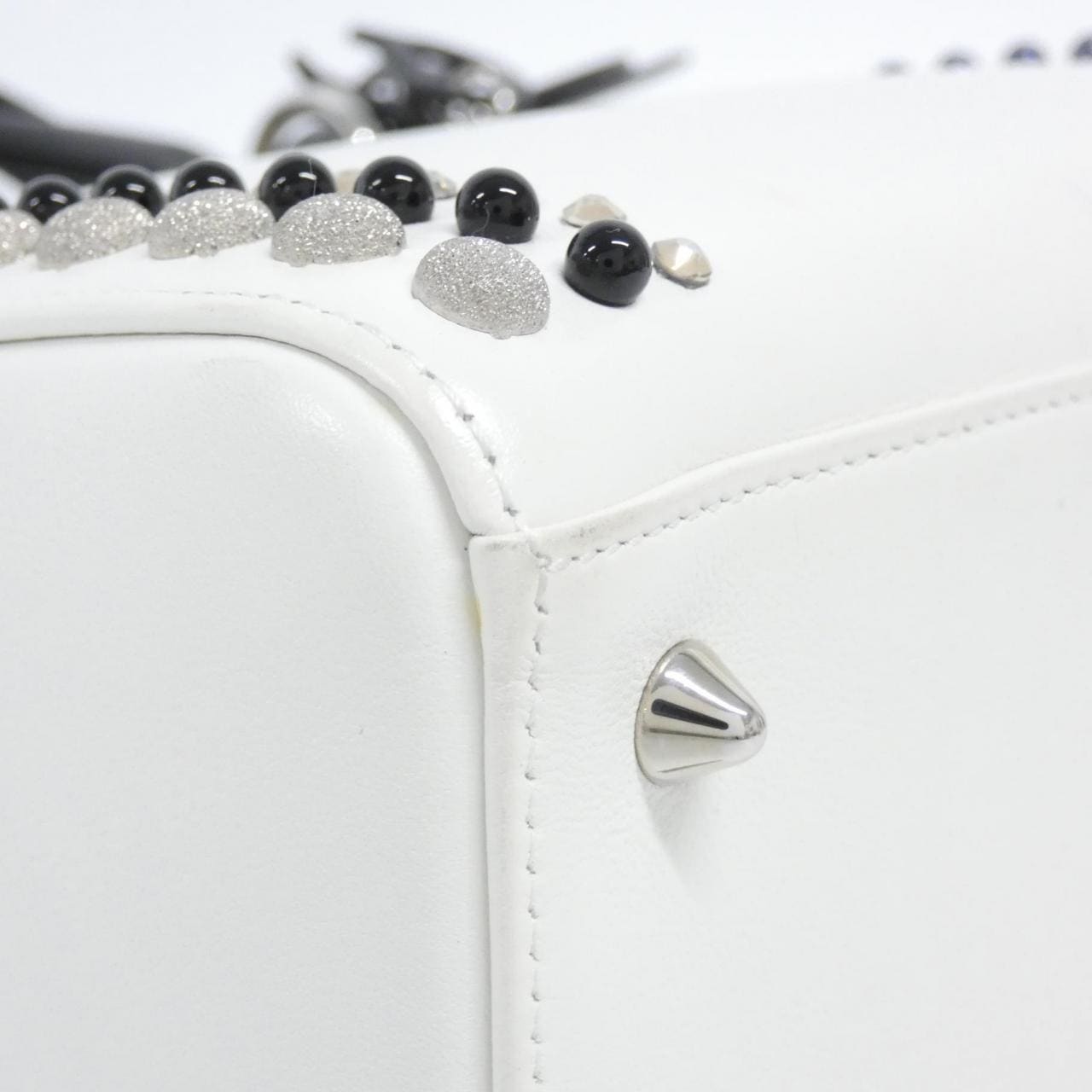 クリスチャンディオール レディ ディオール M0550PVBC バッグ