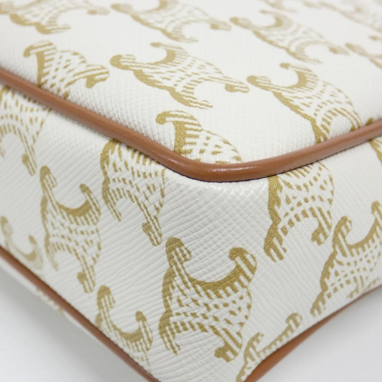 セリーヌ スモールパタパン 196252BZJ ショルダーバッグ