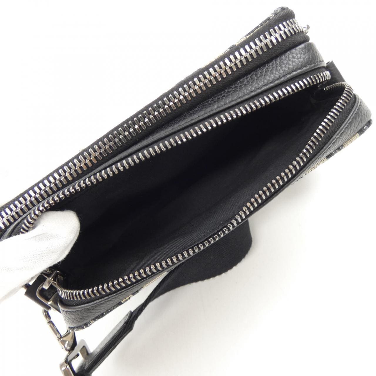 ディオール DIOR ストラップ付きジップポーチ オブリークジャカード 2OBBC119YSE BAG