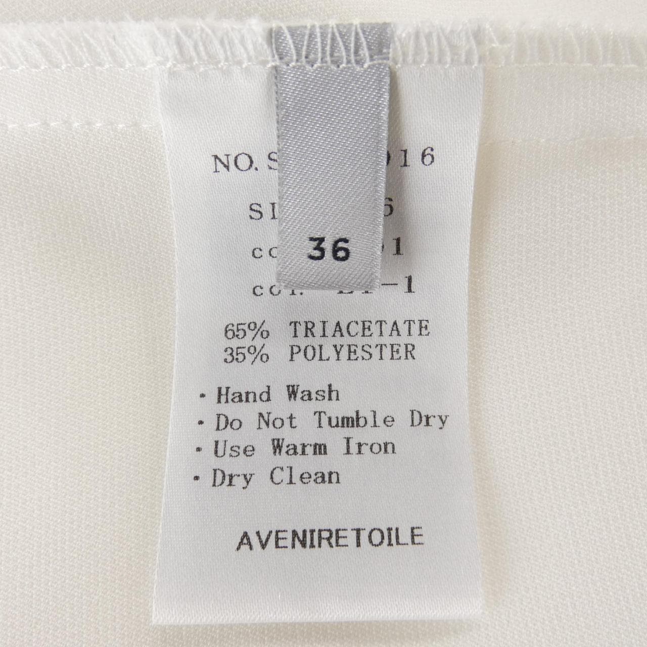 アベニールエトワール Aveniretoile トップス