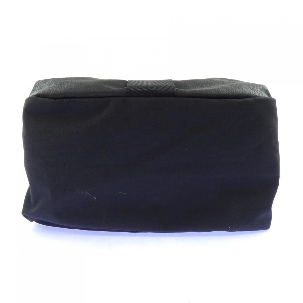 ホワイトマウンテニアリング WHITE MOUNTAINEERING BAG