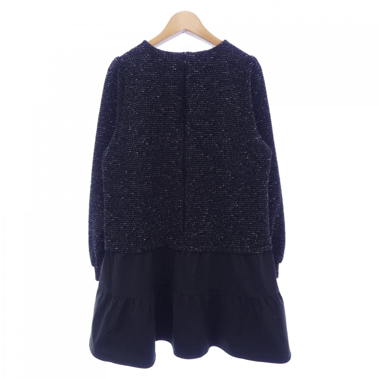 トゥービーシック TO BE CHIC トップス