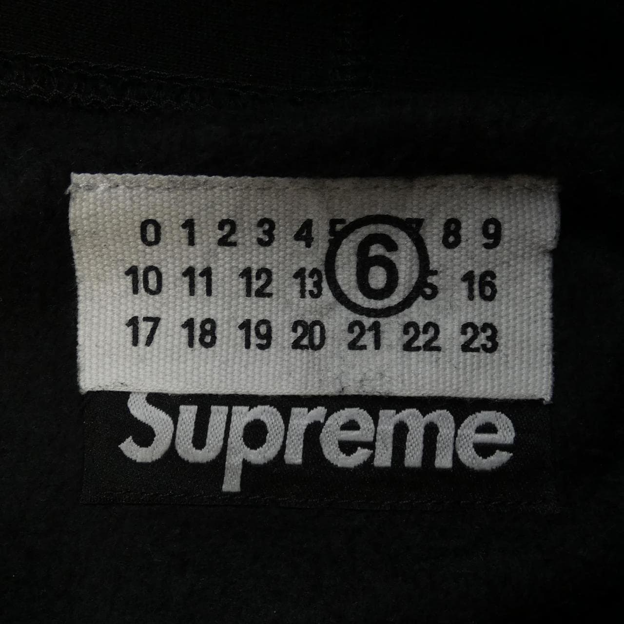 シュプリーム SUPREME MM6 Maison Margiela パーカー
