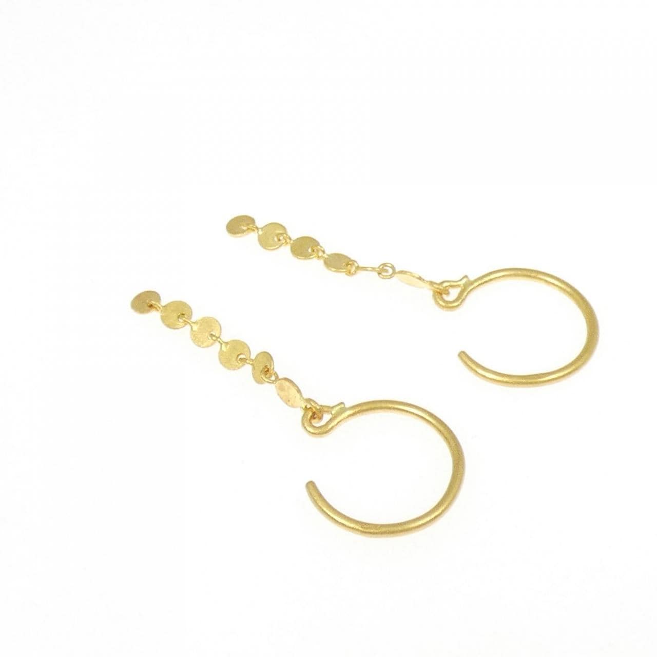 マリエレーヌ･ドゥ･タイヤック ピアス