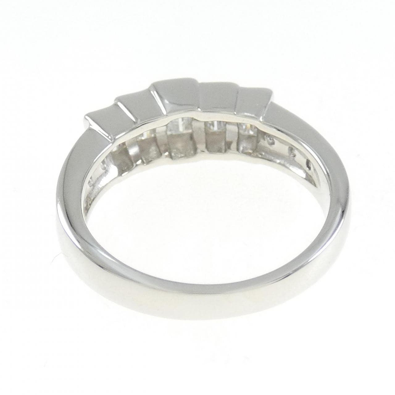 PT900 ダイヤモンド リング 1.00CT