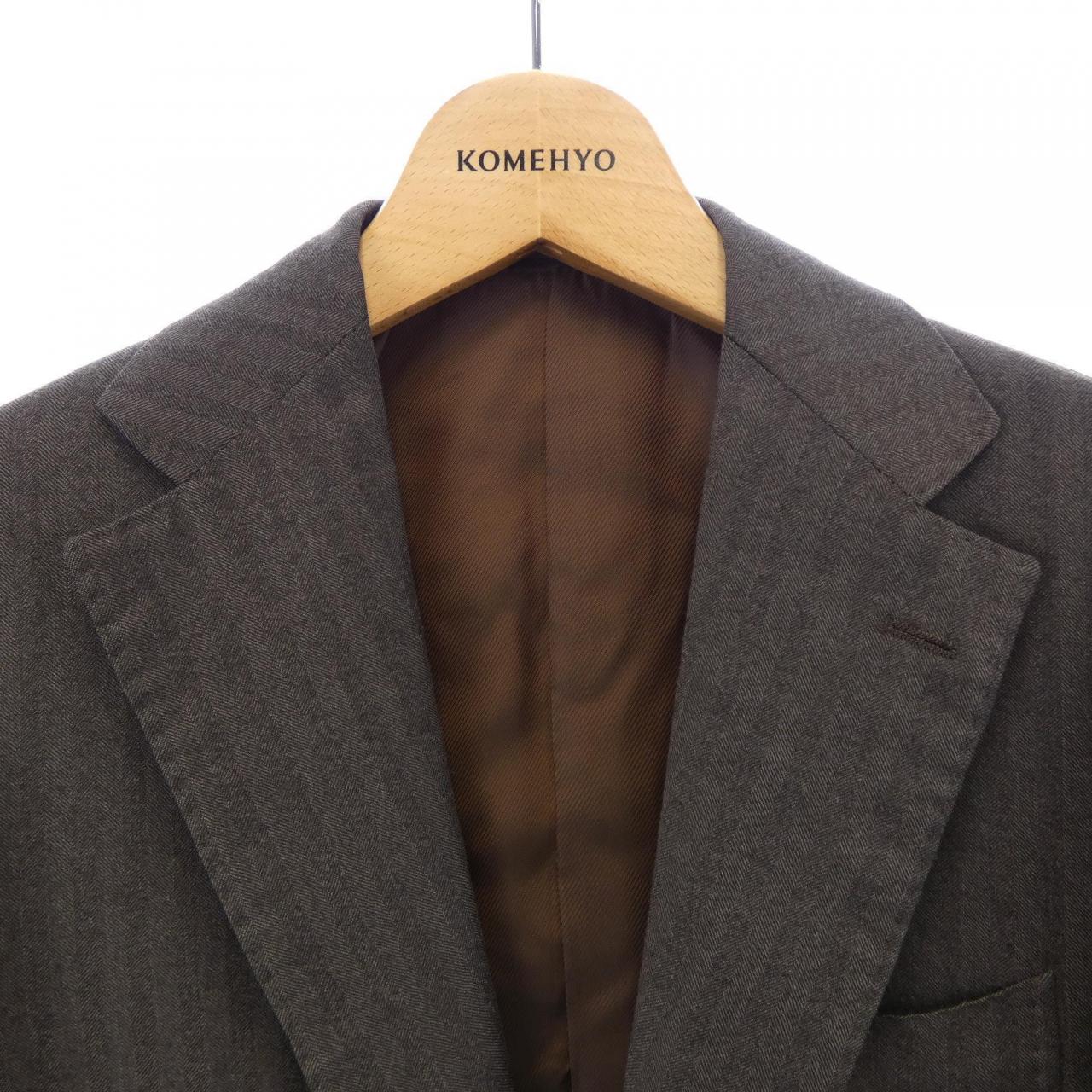 ブリッラ Brilla スーツ