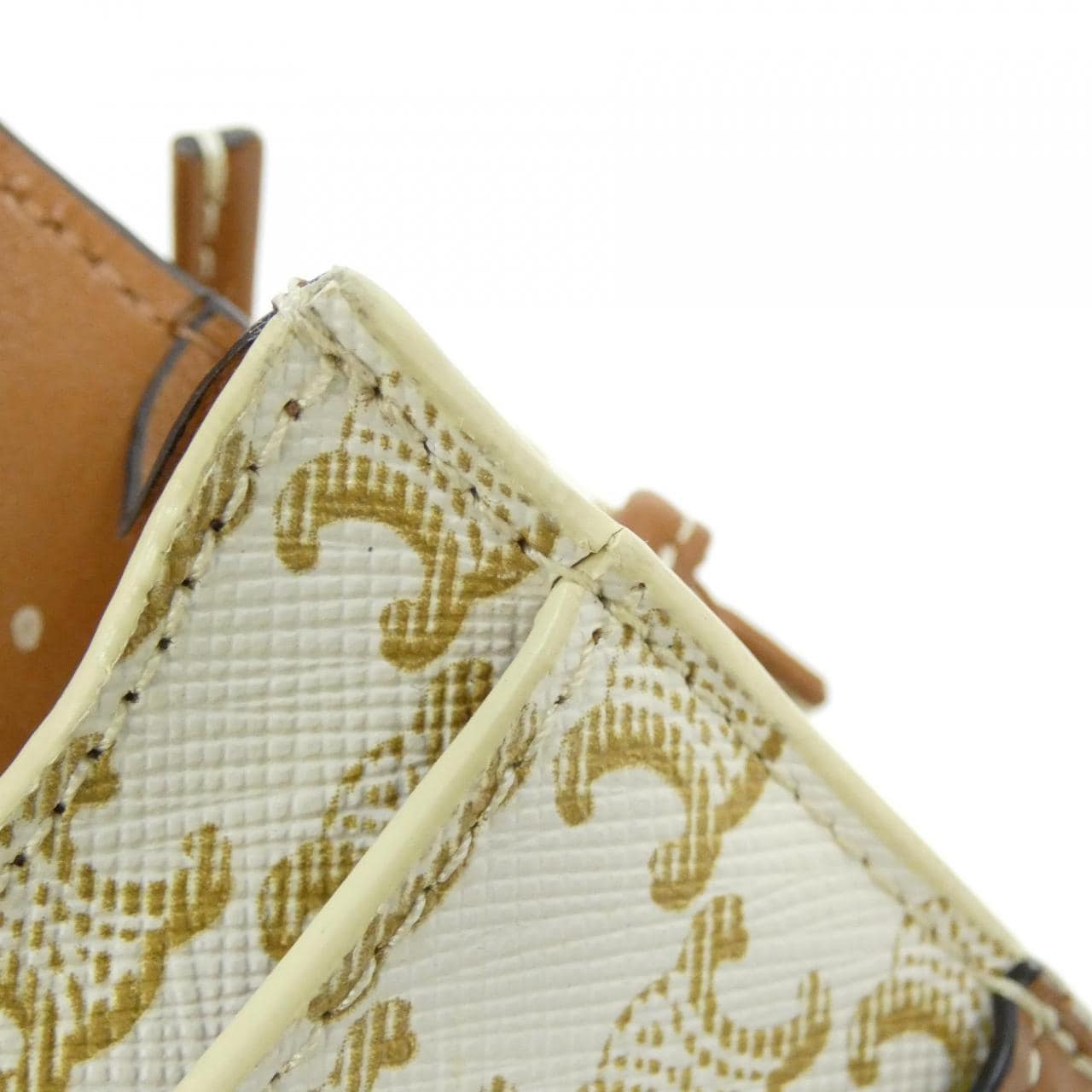 セリーヌ 10G332CQD フォンケース