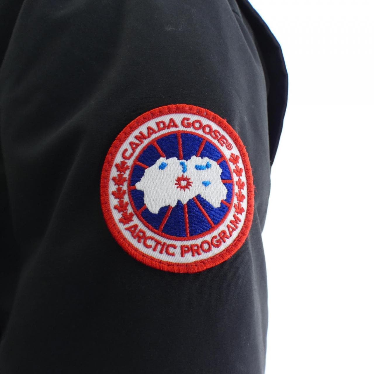 カナダグース CANADA GOOSE 5816M FORESTER フォレスター ダウンジャケット