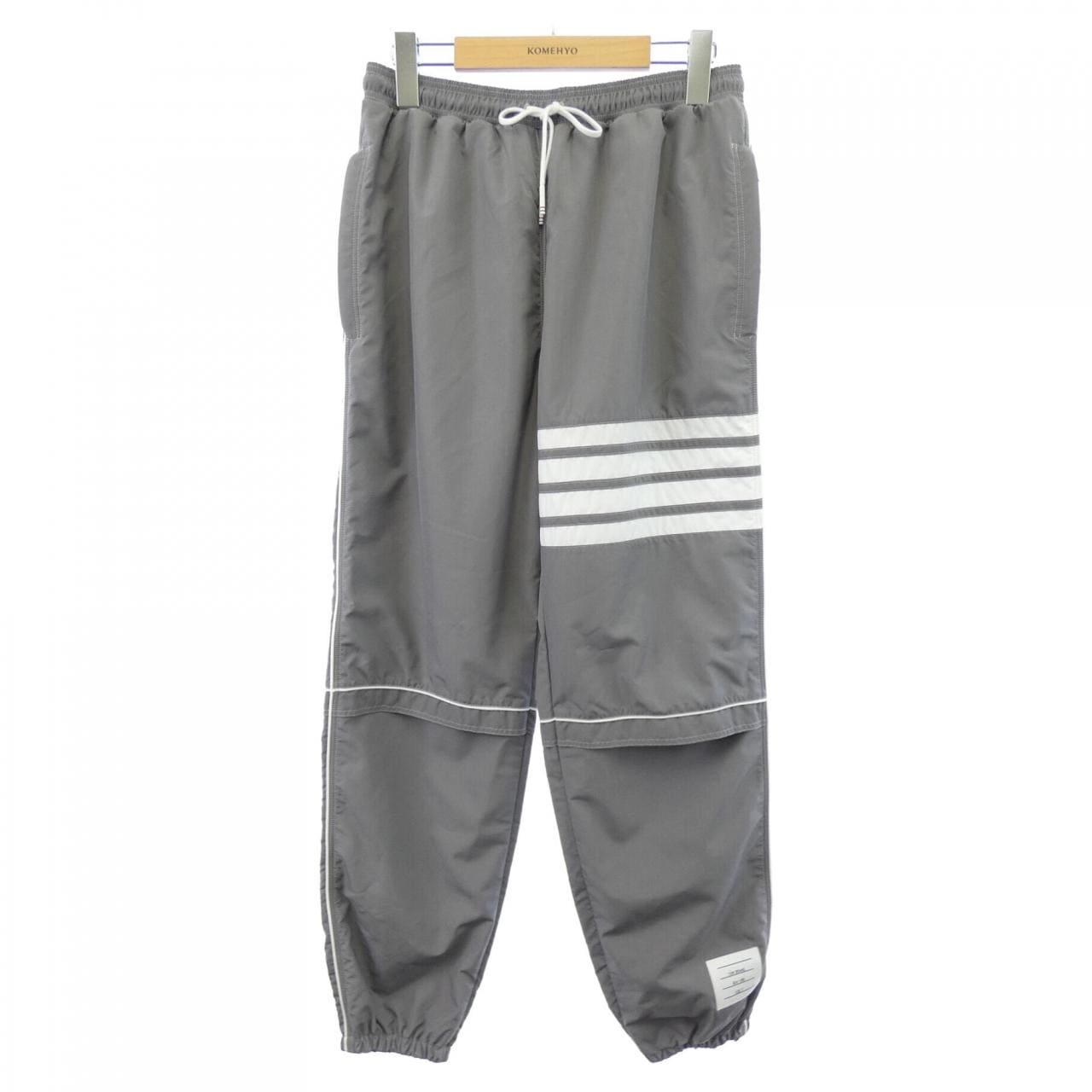 トムブラウン THOM BROWNE MJQ220A パンツ